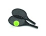 Ζεύγος πλαστικές παιδικές ρακέτες τέννις, μήκους 41 εκατοστών, σε μαύρο χρώμα και μπαλάκι παιχνιδιού.