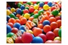 Ανθεκτικά, πολύχρωμα πλαστικά μπαλάκια για πισινόμπαλες, σετ 500 τεμάχια, με διάμετρο 7 εκατοστά.