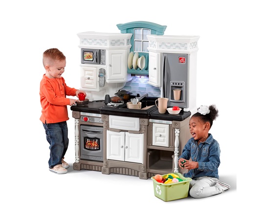 Παιδική Κουζίνα των Ονείρων της Step2, με υπέροχα χρώματα. Διαθέτει φούρνο, νεροχύτη και 37 αξεσουάρ κουζίνας