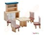 Ξύλινο σετ εξοπλισμού για τραπεζαρία κουκλόσπιτου με 4 καρέκλες και έπιπλο με ντουλάπια από την Plan Toys.