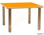 Ξύλινο παιδικό τραπέζι τετράγωνο, σε πορτοκαλί χρώμα, πιστοποιημένο για χρήση σε χώρους με παιδιά.
