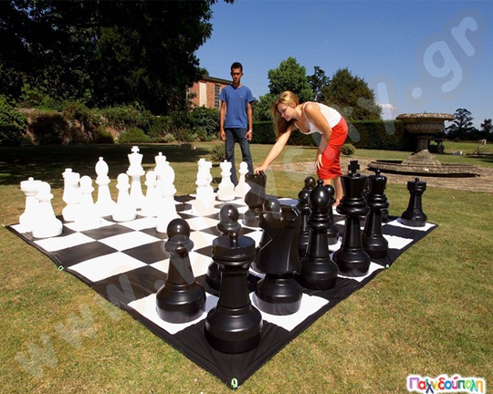 Γιγάντια επιδαπέδια πιόνια σκακιού, ιδανικά για εξωτερικό χώρο με ύψος έως 63 εκατοστά.